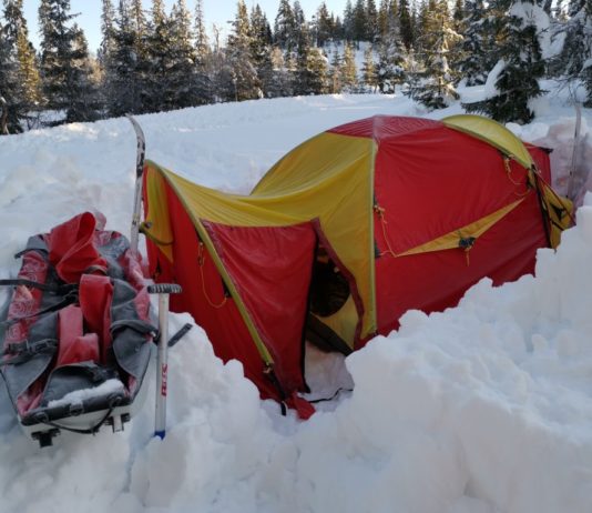 Første utenatt alene